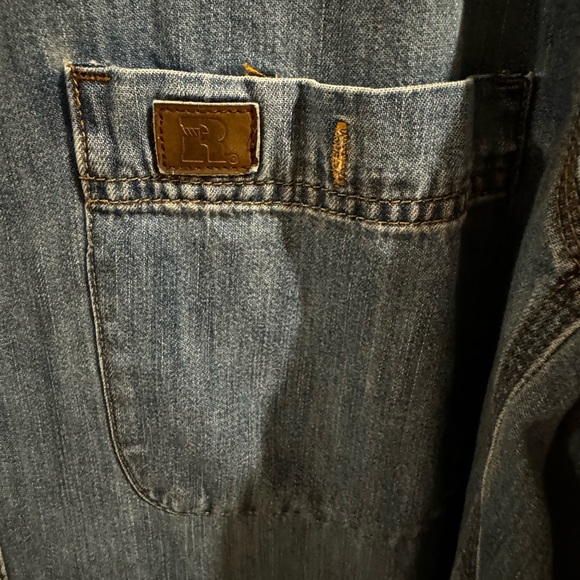 🥰Wrangler Riggs Workwear Denim Shirt. XLT - Picture 3 of 8